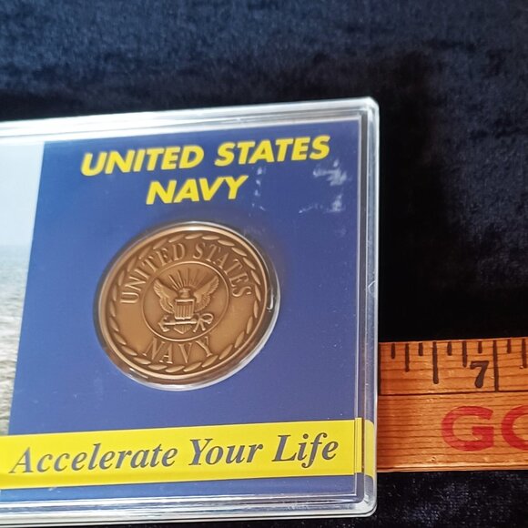 US Navy "Accelerate Your Life" Highland Mint Challenge Coin - Picture 5 of 6
